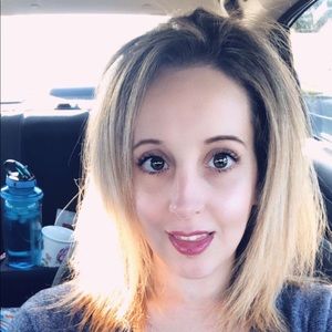 Meet your Posher, Shelby